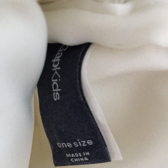 Gap white fluffy puff purse - Picture 6 of 7